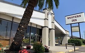 Western Inn - Pensacola